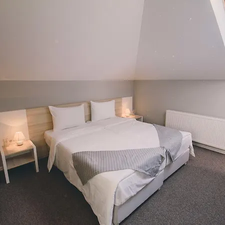 Hotell Nova Bentbasa 3*