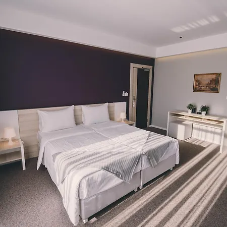 Nova Bentbasa 3* SJJ